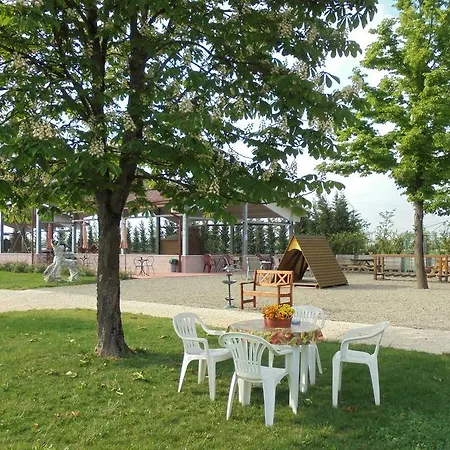 مزرعة للإقامة La Casa Di Campagna